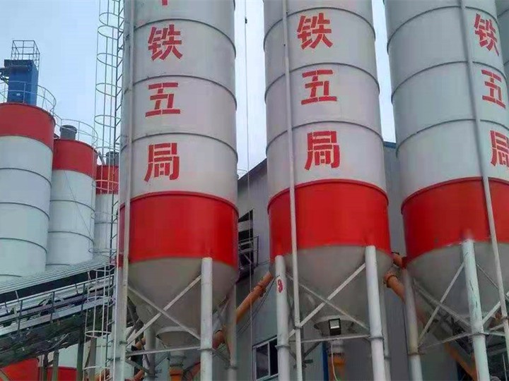 水泥罐
